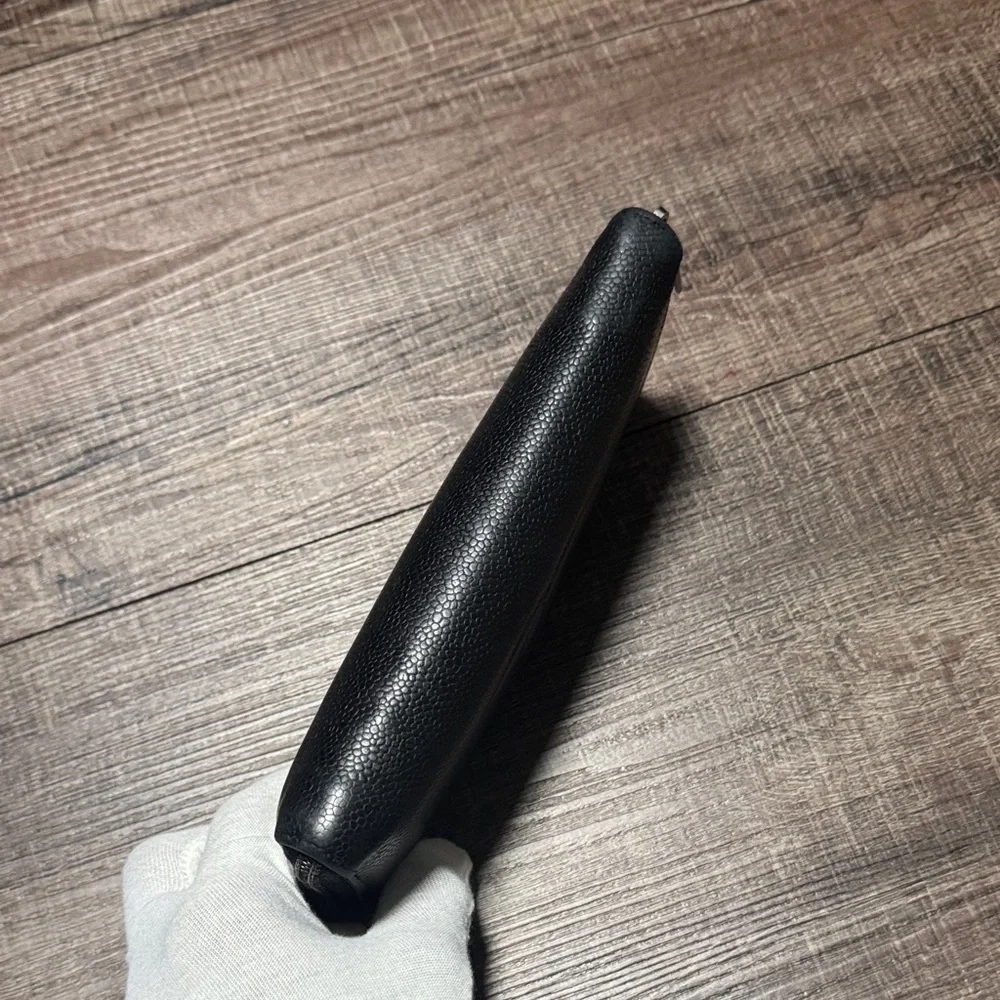 CHANEL Black Leather Zip around Wallet - Picture 3 of 16